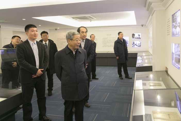 12月16日，教育部党组书记、部长陈宝生一行来中央国产精品久久久久久久9999调研指导.jpg